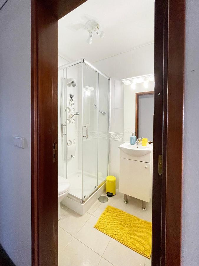Yellow House Aveiro Smart Tv And Garage 외부 사진